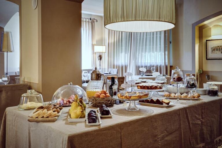 Albergo La Fontanella サン・カシャーノ・デイ・バーニ エクステリア 写真